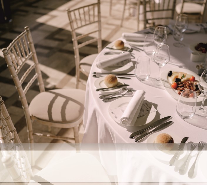 Аренда мебели / шатров